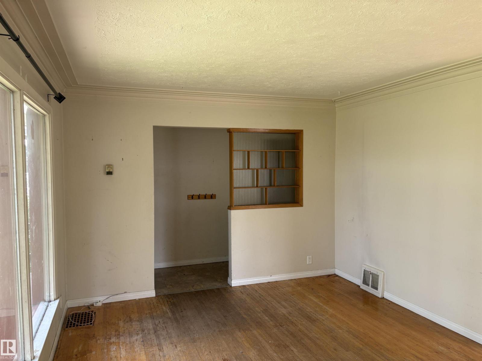Residential in Edmonton 4