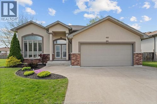 480 Gilbert Ave, Lasalle, ON, N9J3M9 | Card Image