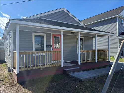 527 Kissimmee Ave, Suffolk, VA, 23434-4111 | Card Image