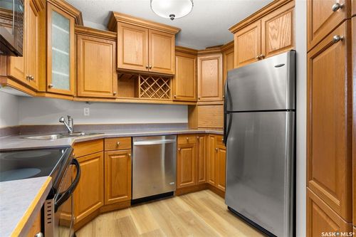 22-4341 Rae St, Regina, SK, S4S3B2 | Card Image
