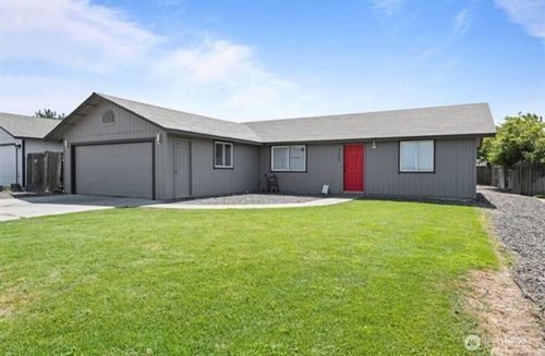 550 E Olympia, Othello, WA, 99344 | Card Image