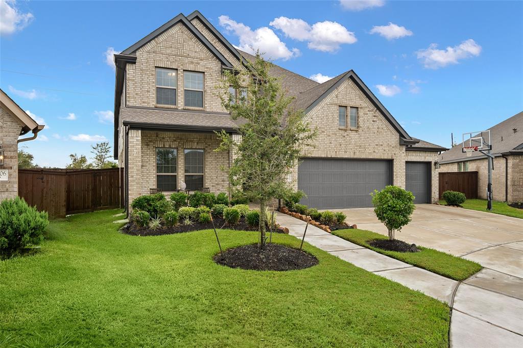 Tesla Dr, Rosharon, TX 77583