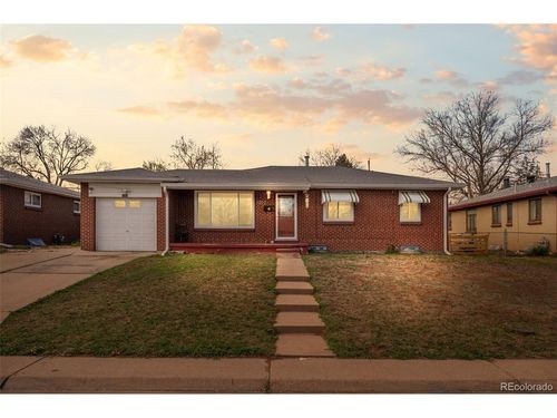 1207 S Gray St, Lakewood, CO, 80232 | Card Image