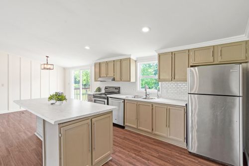 1548 Kelsey Ln, COLUMBIA, MO, 65202-5153 | Card Image