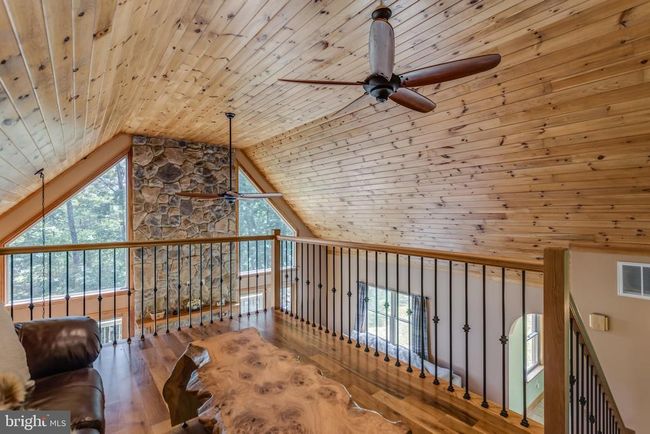 2020 Quaint Acres Ln, House other with 3 bedrooms, 3 bathrooms and null parking in BERKELEY SPRINGS WV | Image 24
