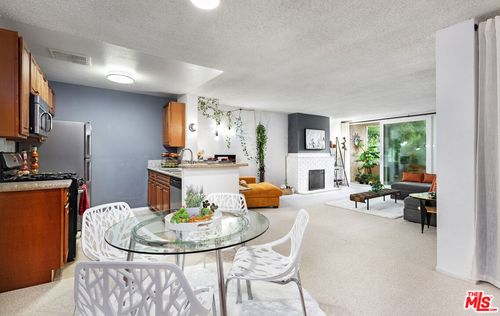 209-6405 Green Valley Cir, Culver City, CA, 90230 | Card Image