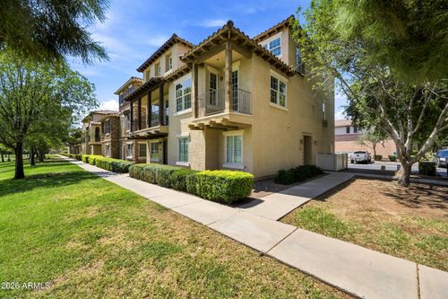 3691 E Leslie Dr, Gilbert, AZ, 85296-2840 | Card Image
