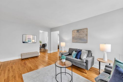 2-21 Englewood Ave, Brookline, MA, 02445-2017 | Card Image