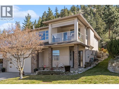 358-663 Denali Crt, Kelowna, BC, V1V2R4 | Card Image