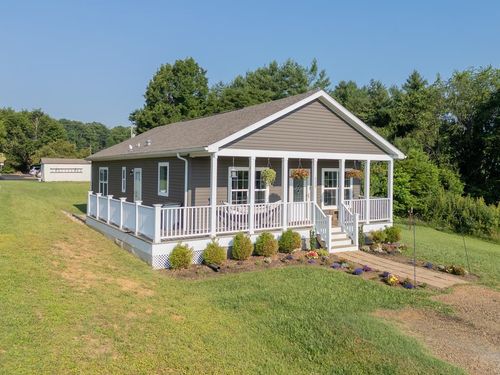 111 Nw Clementine Ln, Floyd, VA, 24091 | Card Image