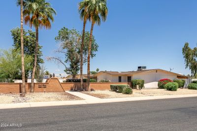 13346 W Copperstone Drive, Condo with 2 bedrooms, 2 bathrooms and null parking in Sun City West AZ | Image 2