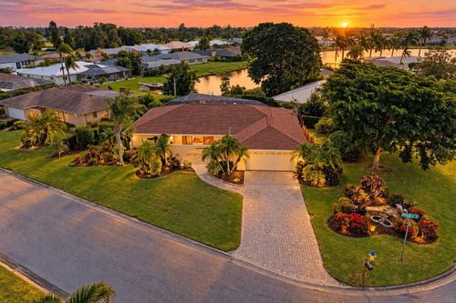 998 Gondola Ct, Venice, FL, 34293-1901 | Card Image