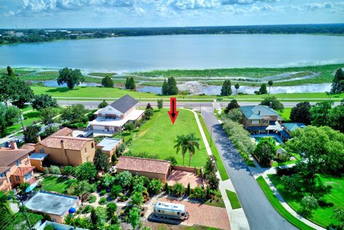 981 Lake Hollingsworth Dr, Lakeland, FL, 33803-3100 | Card Image