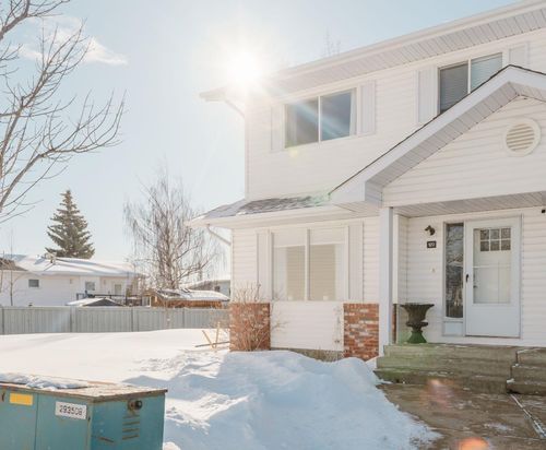 120-9140 101 Ave, Grande Prairie, AB, T8X1K6 | Card Image