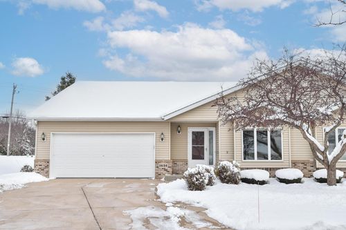 1604 Morning Glory Drive, Hartford, WI, 53027 | Card Image