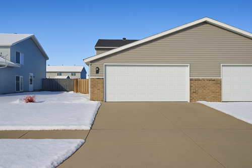 1054 42nd Ave W, West Fargo, ND, 58078-8816 | Card Image