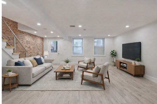 1-47 Poplar St, Jersey City, NJ, 07307-2528 | Card Image