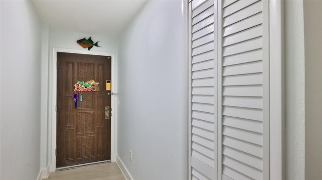 C020 - 1415 Ocean Shore Blvd, Condo with 2 bedrooms, 2 bathrooms and null parking in ORMOND BEACH FL | Image 4