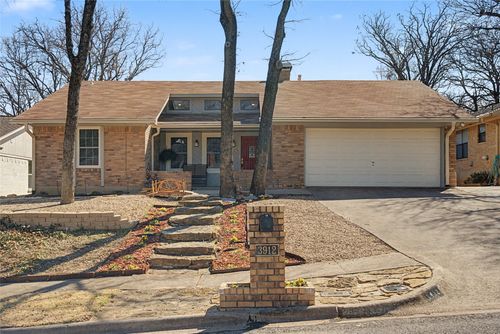 3912 Double Tree Trl, Irving, TX, 75061-3934 | Card Image