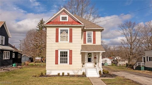 215 Spring Street, Willard, OH, 44890 | Card Image