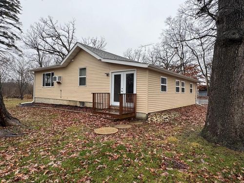1123 River Drive, Lyons, WI, 53105 | Card Image