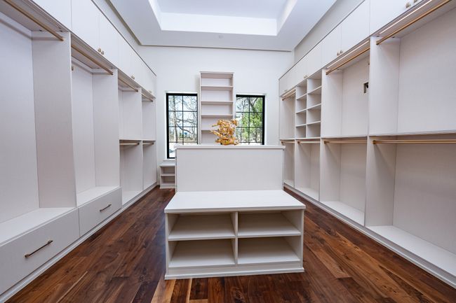 Primary Walk-In Closet | Image 21