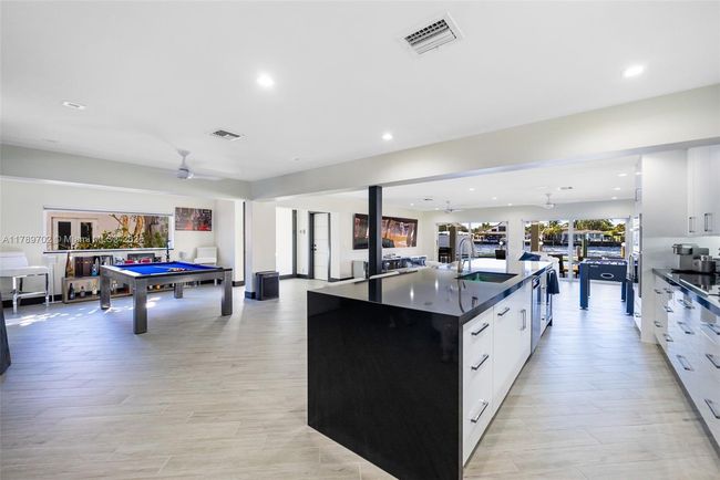 517 S Riverside Dr, House other with 3 bedrooms, 2 bathrooms and null parking in Pompano Beach FL | Image 17