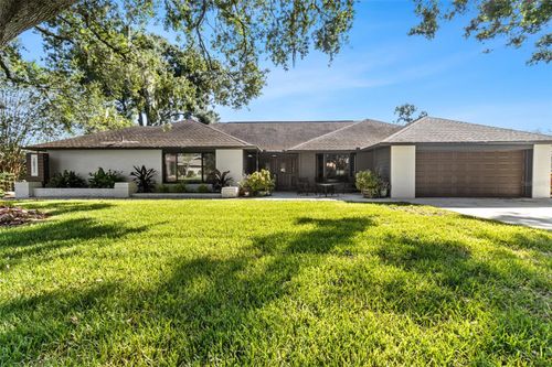 10911 Victoria Arbor Way, TEMPLE TERRACE, FL, 33617-3141 | Card Image