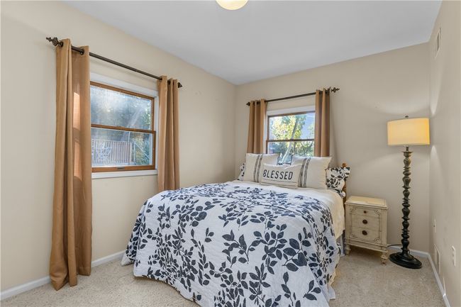 2119 Dartmore St, House other with 4 bedrooms, 2 bathrooms and null parking in Pittsburgh PA | Image 16