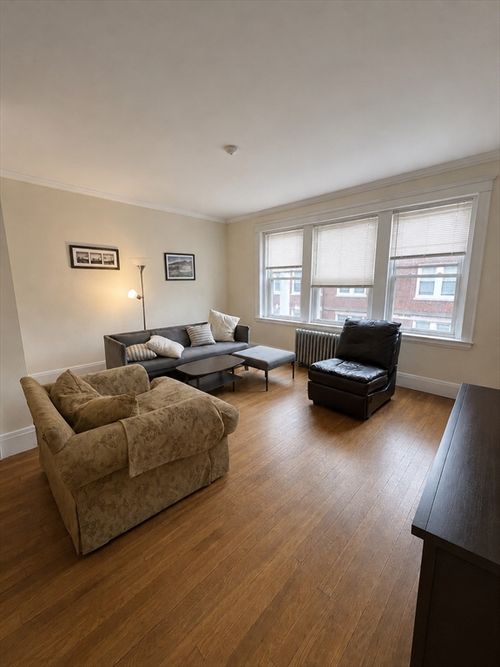 5-40 Longwood Ave, Brookline, MA, 02446 | Card Image