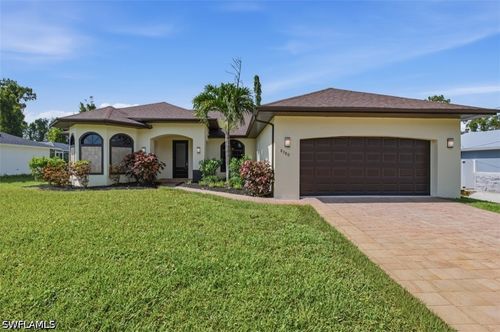 8380 Cypress Dr N, FORT MYERS, FL, 33967-5217 | Card Image