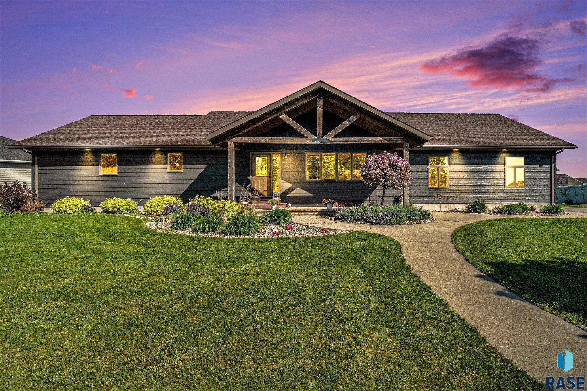 Christensen Dr, Luverne, MN 56156