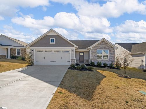921 Blue Willow Ct, Spartanburg, SC, 29302-4686 | Card Image