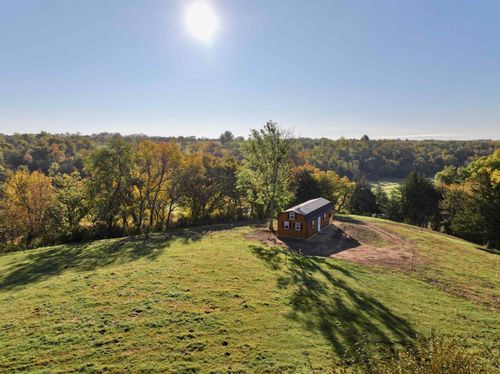 28692 County Rd W, Hazel Green, WI, 53811-9597 | Card Image