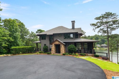 684 Amber Dr, Jackson's Gap, AL, 36861-3167 | Card Image