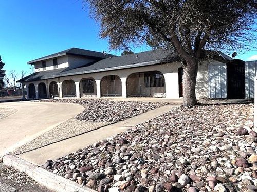 108 S Colpitts Blvd, Fort Stockton, TX, 79735-6405 | Card Image