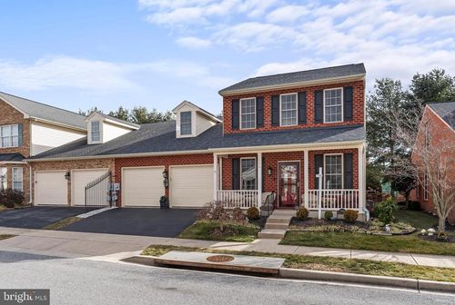 1838 Meridian Dr, HAGERSTOWN, MD, 21742-1232 | Card Image