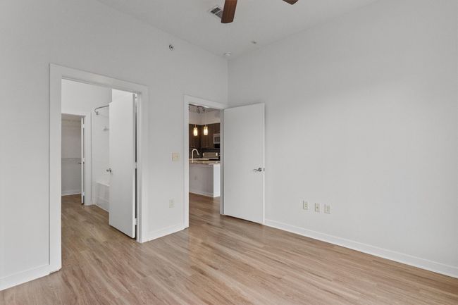 UNIT-2027 - 1900 Barton Springs Rd, Condo with 2 bedrooms, 2 bathrooms and null parking in Austin TX | Image 17