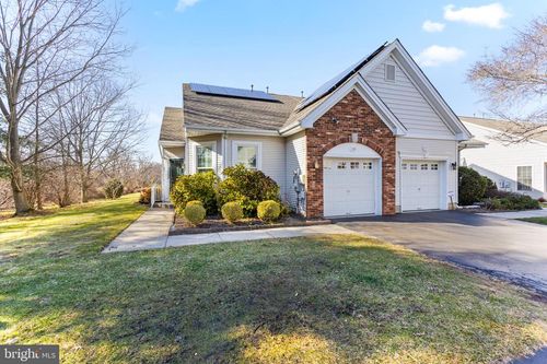 155 Meadowlark Dr, Hamilton, NJ, 08690-3546 | Card Image