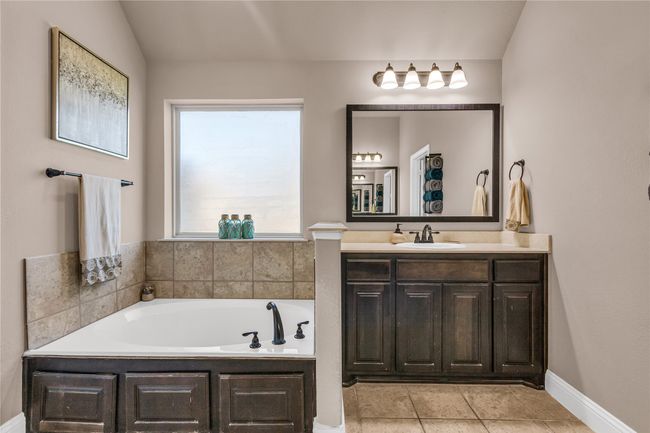 1130 Yukon Blvd, House other with 4 bedrooms, 3 bathrooms and null parking in Waxahachie TX | Image 24