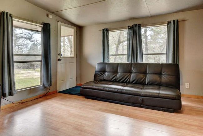 225 Lockwood Rd, House other with 3 bedrooms, 2 bathrooms and 4 parking in Red Rock TX | Image 24