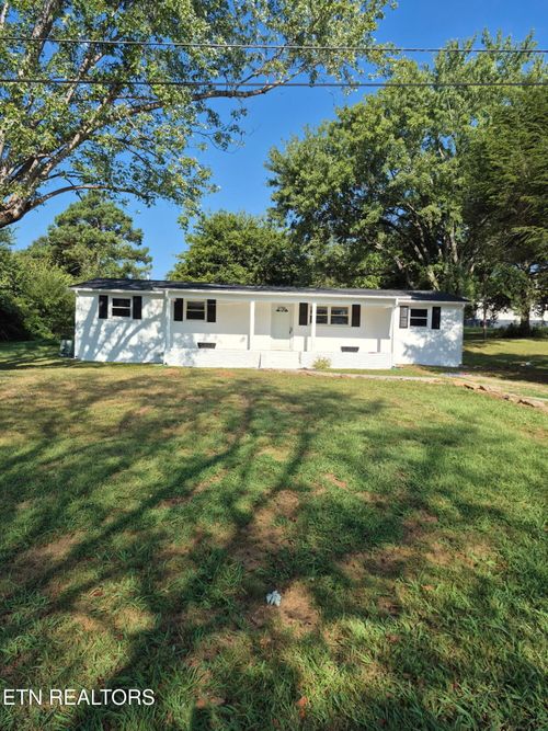 1034 Monroe Cir, Madisonville, TN, 37354-5907 | Card Image