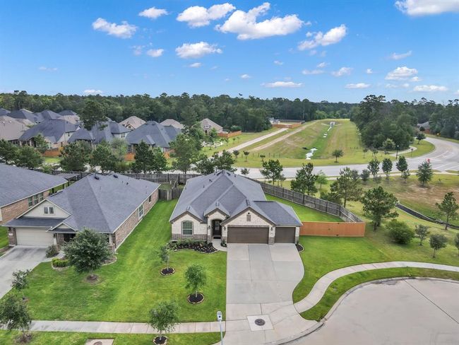 Large cul-de-sac lot with no side or rear neighbors | Image 40