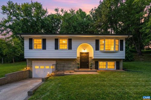 94 Audubon St, STAUNTON, VA, 24401 | Card Image