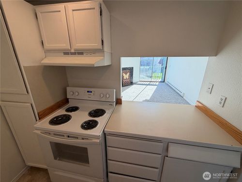 k204-3430 I St Ne, Auburn, WA, 98002-2324 | Card Image