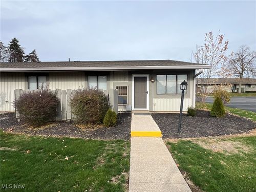 2773 Mull Ave, Copley, OH, 44321-2138 | Card Image