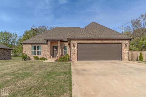 900 S 59th St, Paragould, AR, 72450-3489 | Card Image