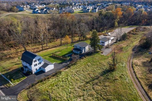 41217 Little River Tpke, ALDIE, VA, 20105-2305 | Card Image