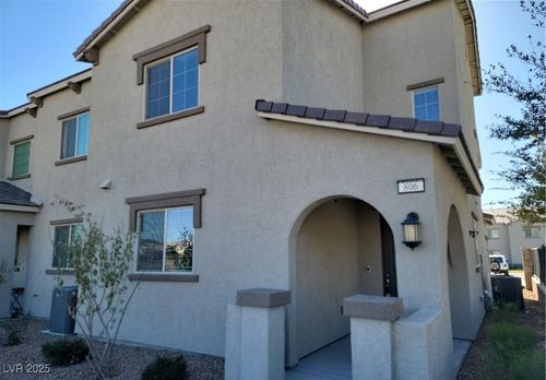 806 Star Estates Ave, North Las Vegas, NV, 89086-3013 | Card Image