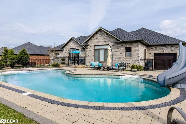 25 Mennill Drive, House other with 4 bedrooms, 4 bathrooms and 13 parking in Snow Valley ON | Image 45